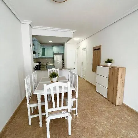 Pura Vida With Seaview, 500m From Beach, Cabo Roig